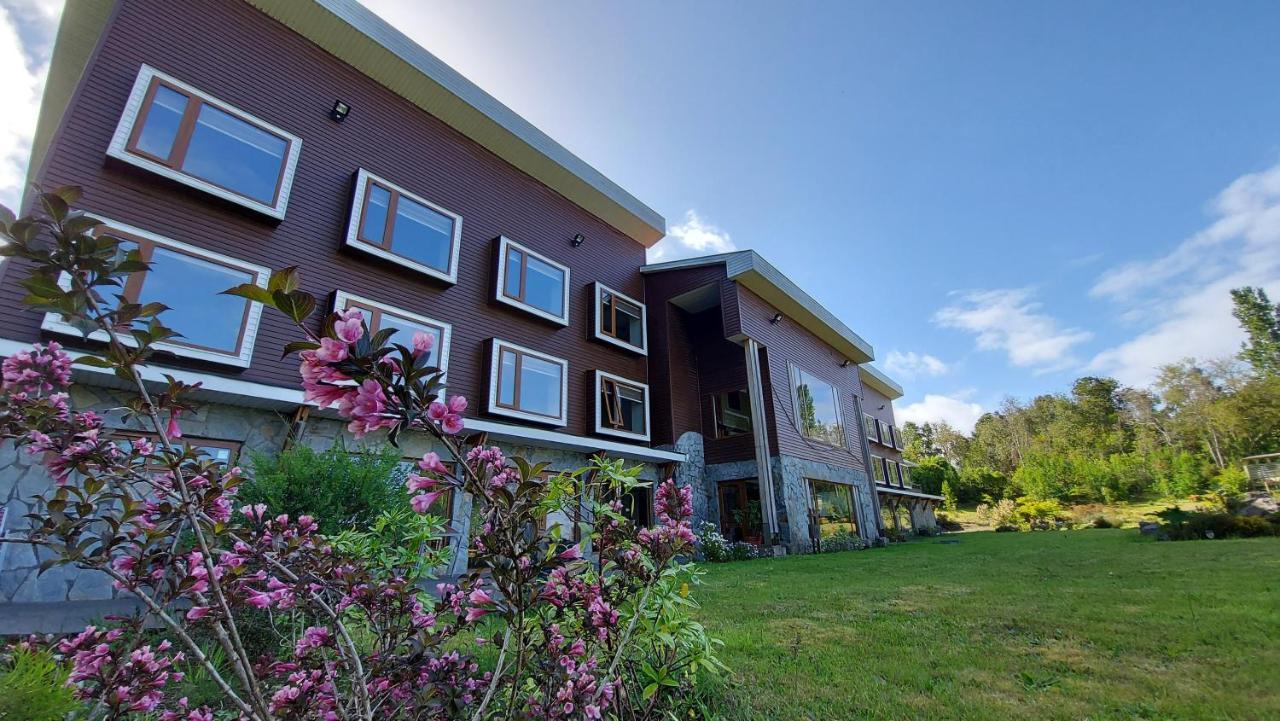 Hotel Lodge Las Cascadas Puerto Clocker Екстер'єр фото