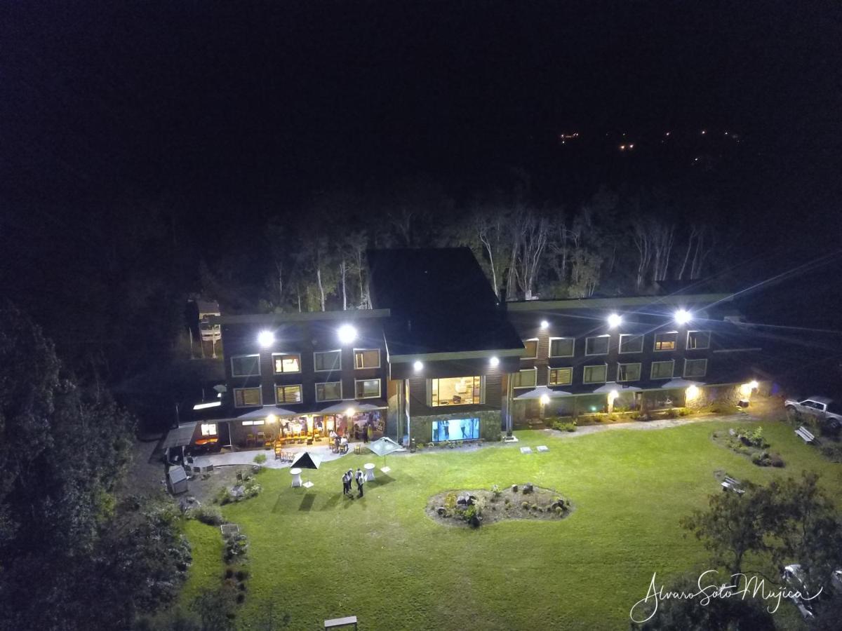 Hotel Lodge Las Cascadas Puerto Clocker Екстер'єр фото