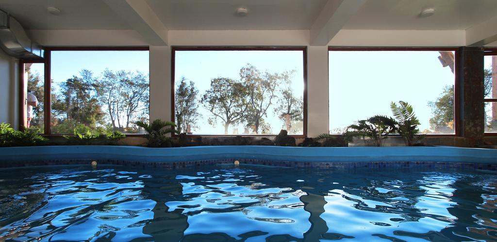 Hotel Lodge Las Cascadas Puerto Clocker Екстер'єр фото
